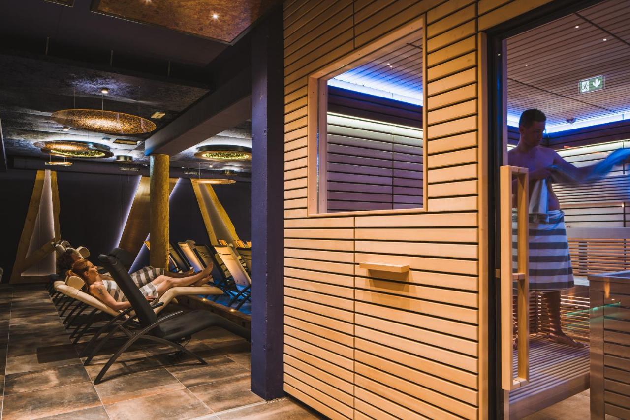 Hotel Samerhof Tröpolach エクステリア 写真