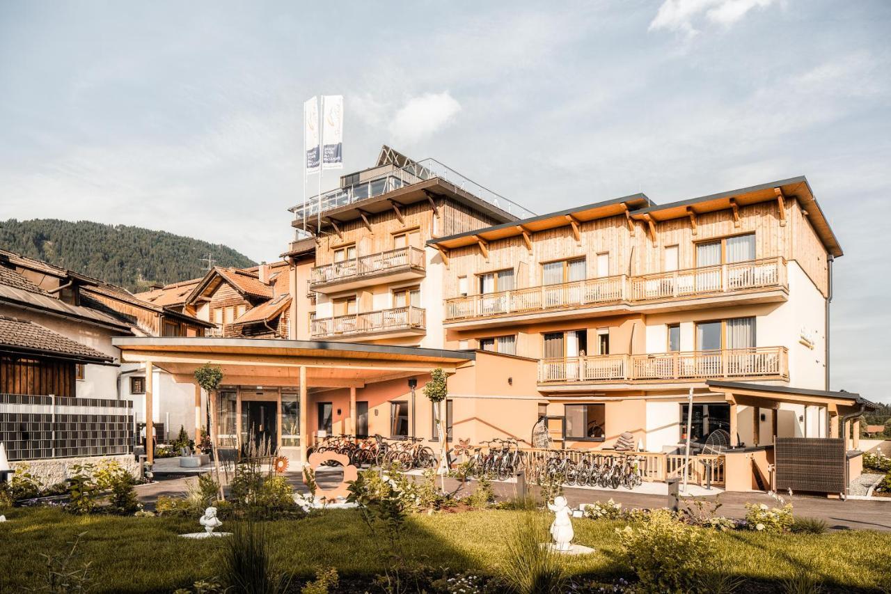 Hotel Samerhof Tröpolach エクステリア 写真
