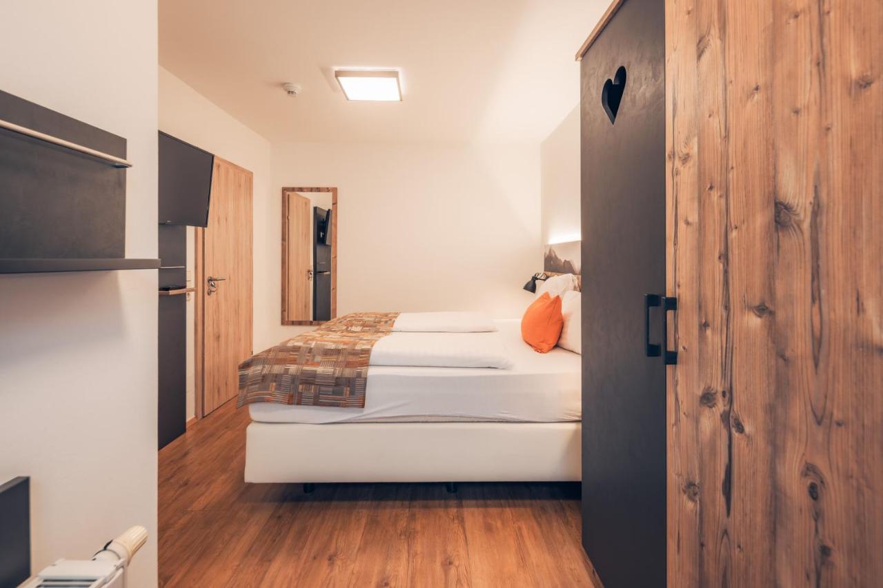 Hotel Samerhof Tröpolach エクステリア 写真
