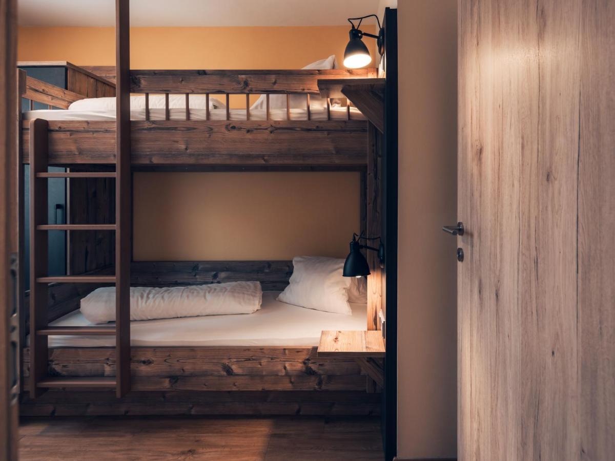 Hotel Samerhof Tröpolach エクステリア 写真