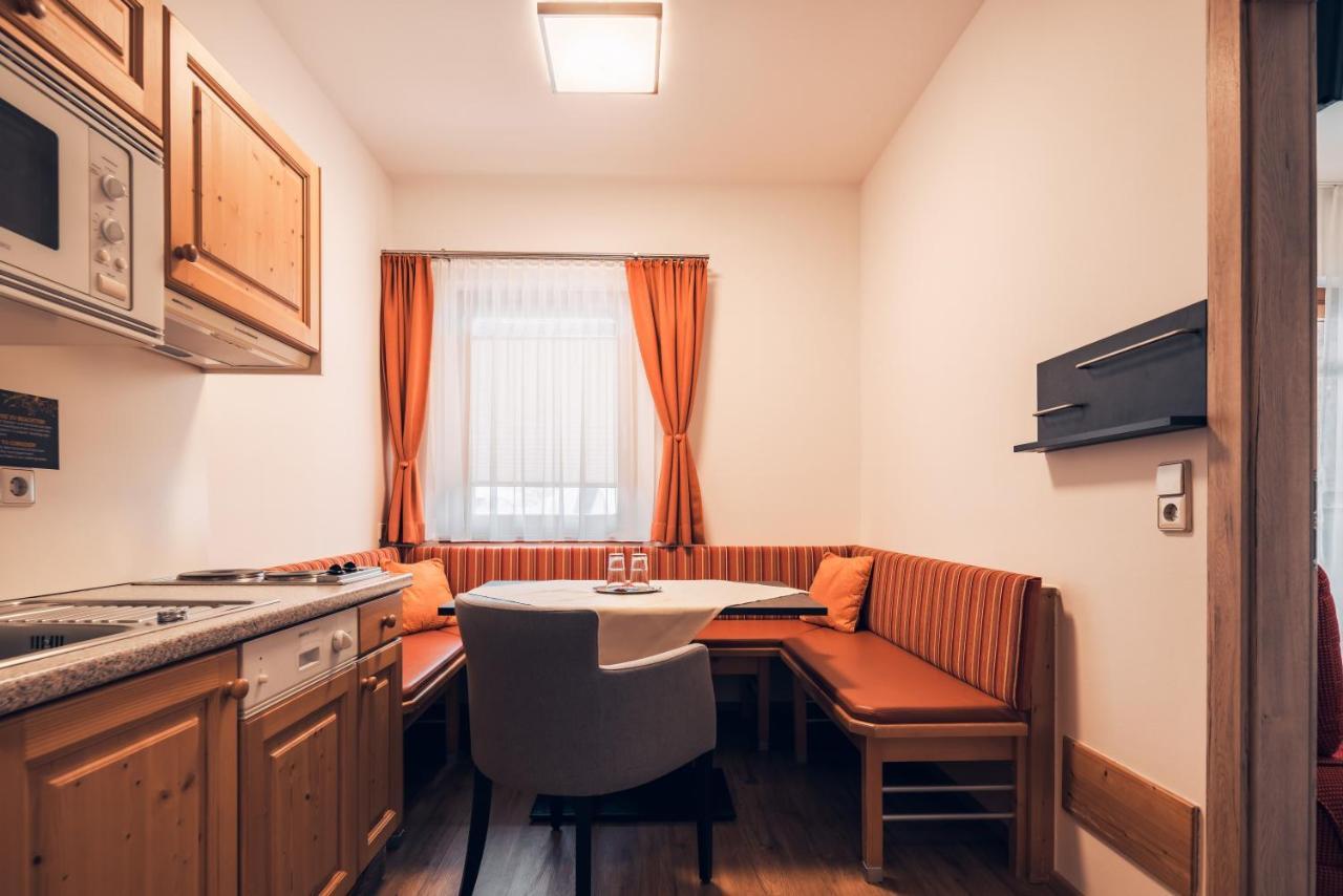 Hotel Samerhof Tröpolach エクステリア 写真